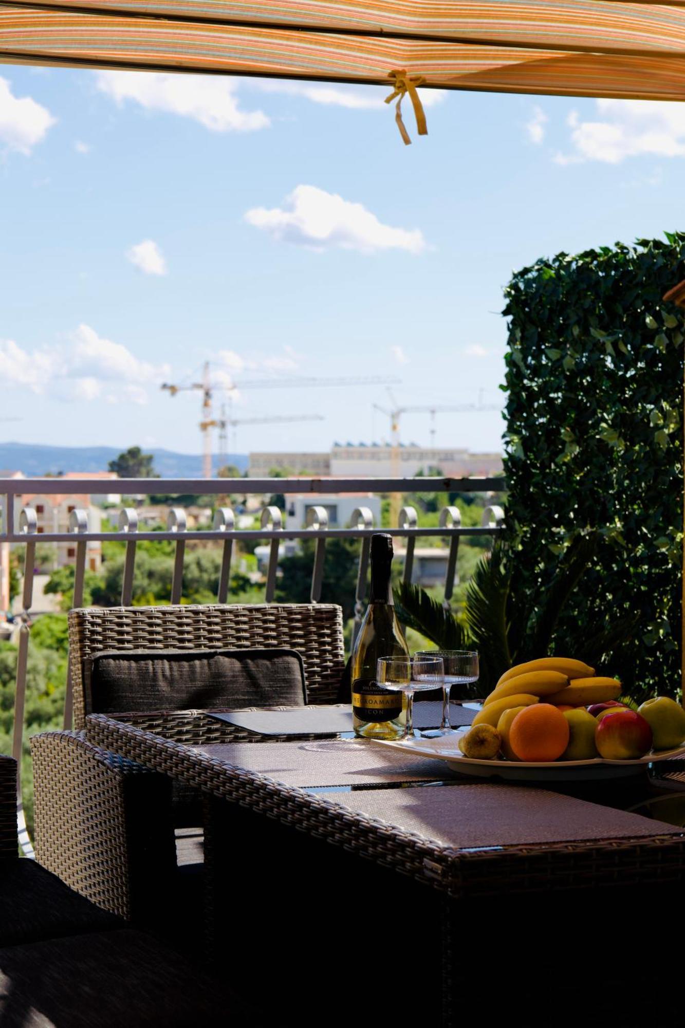 Cosy Nest Apartment Split Bagian luar foto